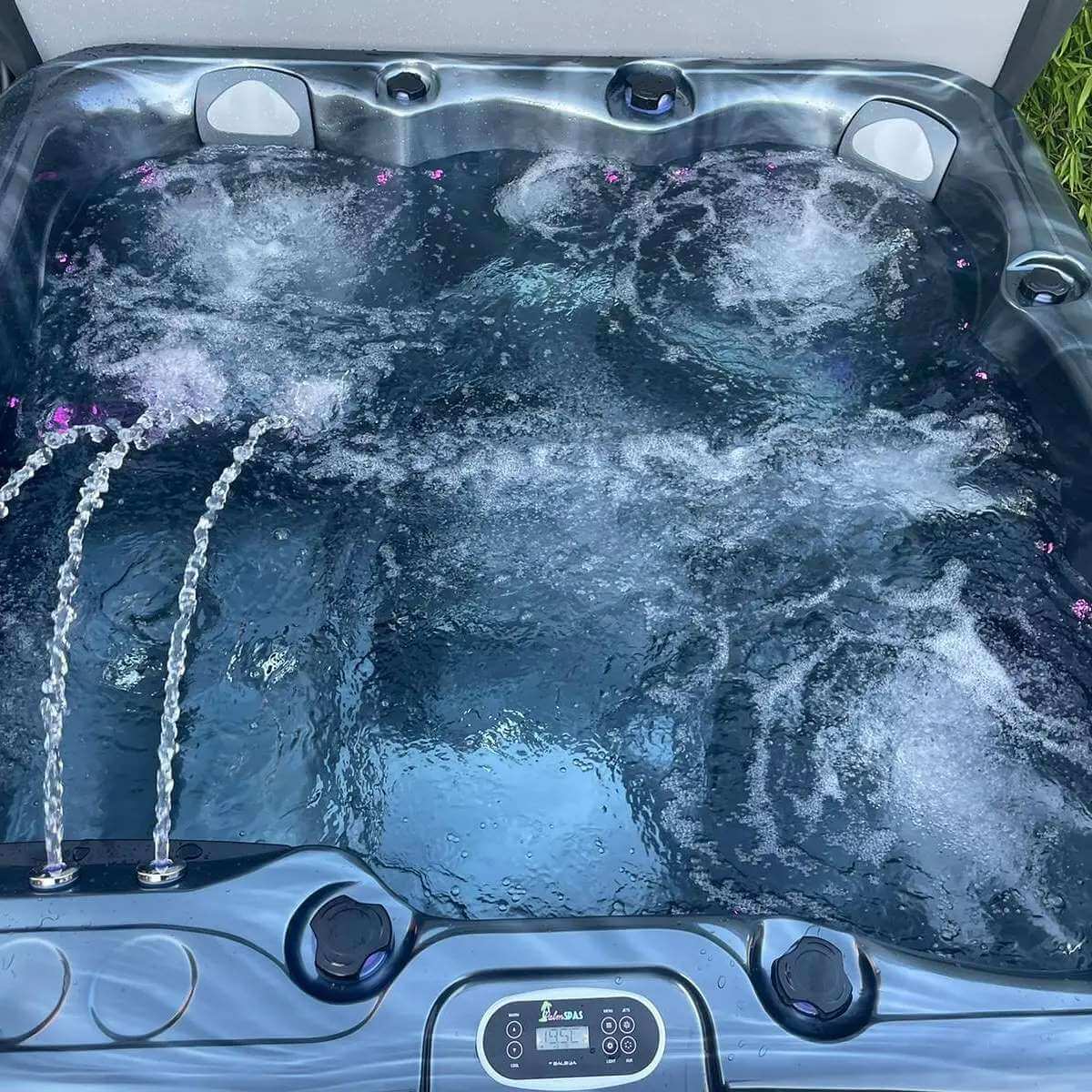 Spritz+ 6 Seater Hot Tub