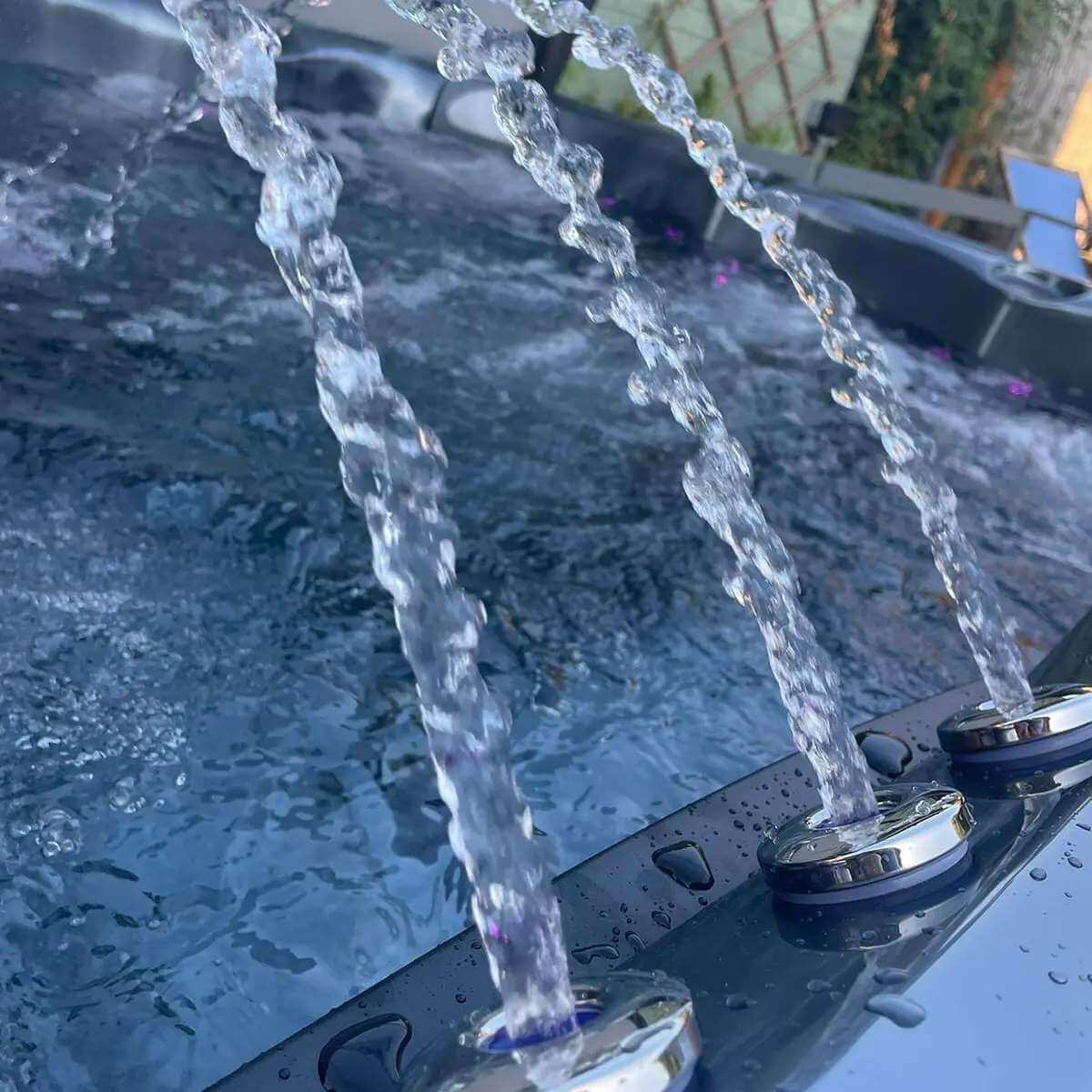 Spritz+ 6 Seater Hot Tub