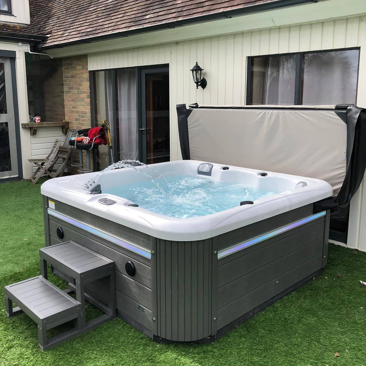 Colada 5 Seater 28 Jets 13A/32A Hot Tub