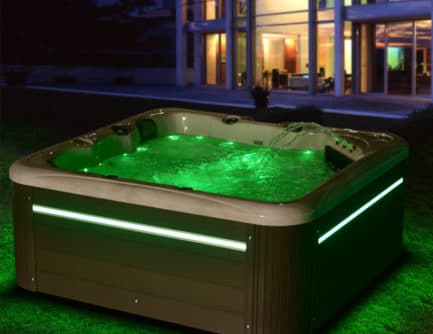 Colada 5 Seater 28 Jets 13A/32A Hot Tub