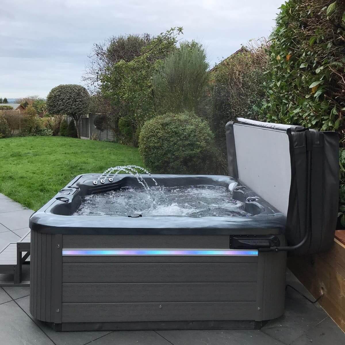Colada 5 Seater 28 Jets 13A/32A Hot Tub