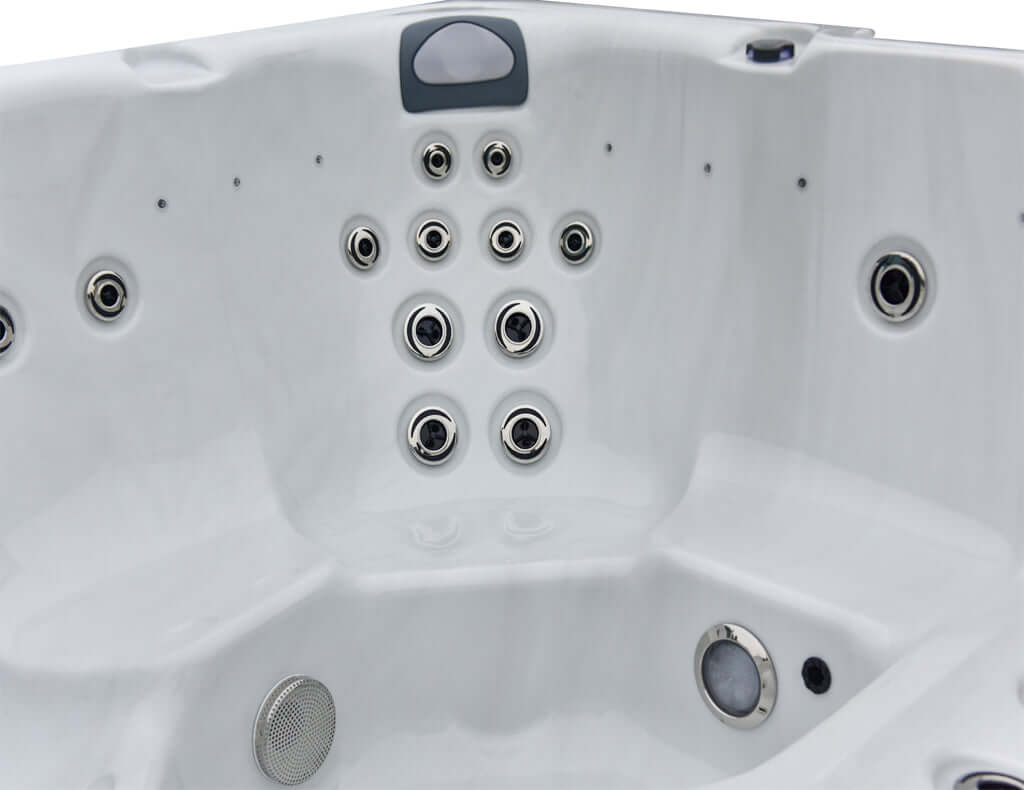 Cosmo+ 6 Seater Hot Tub