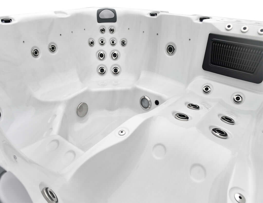 Cosmo+ 6 Seater Hot Tub