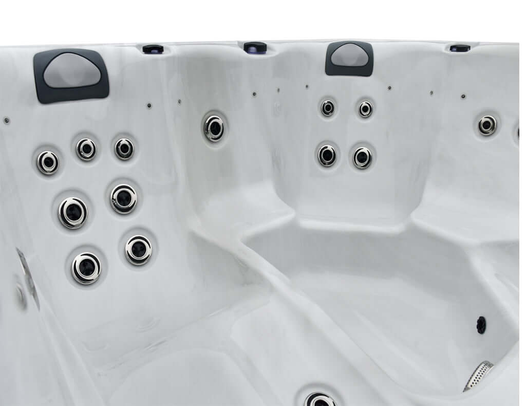 Spritz+ 6 Seater Hot Tub