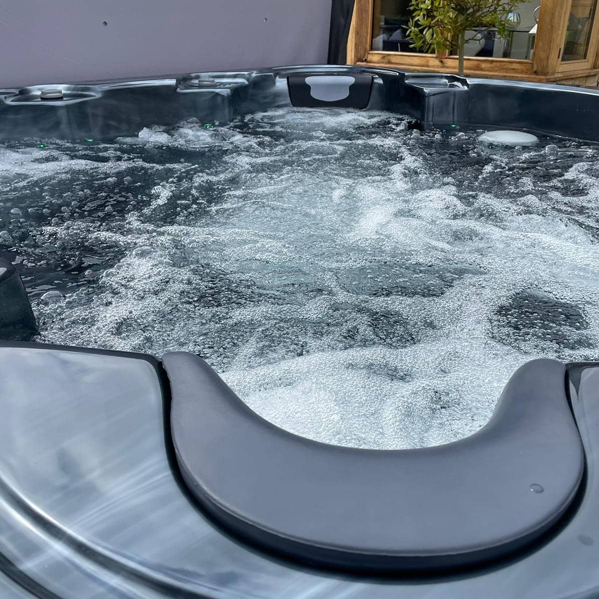 Tropic 7 Seater Hot Tub