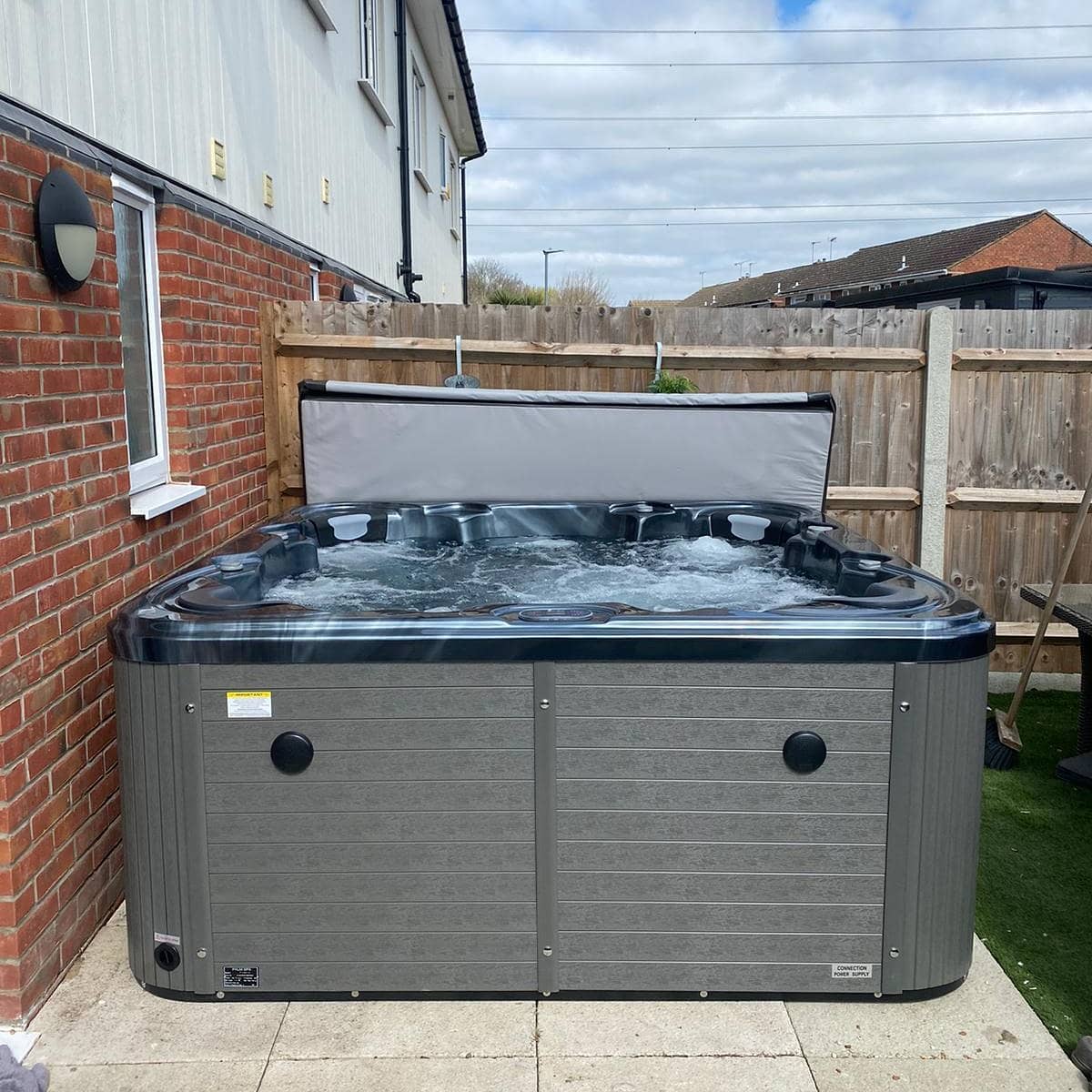 Tropic 7 Seater Hot Tub
